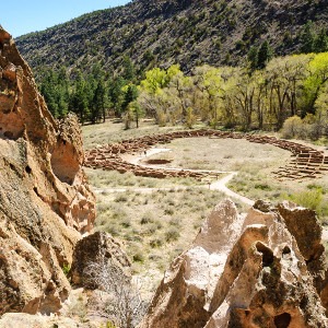 Redesignating Bandelier National Monument as a National Park