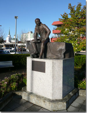 Statue of Aleksandr A. Baranov, Russian governor of Alaska